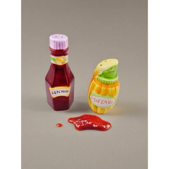 Ceramic Ketchup And Mustard Salt And Pepper Shakers - Picture 1 of 5
